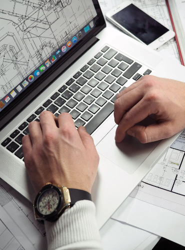 Drawing on a laptop using CAD